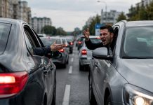 Șoferii români devin tot mai agresivi în trafic, iar consumul de droguri la volan este în creștere