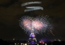 Spectacol total și emoție la Paris: Cum s-a reinventat Ziua Națională a Franței în 2026 (VIDEO)